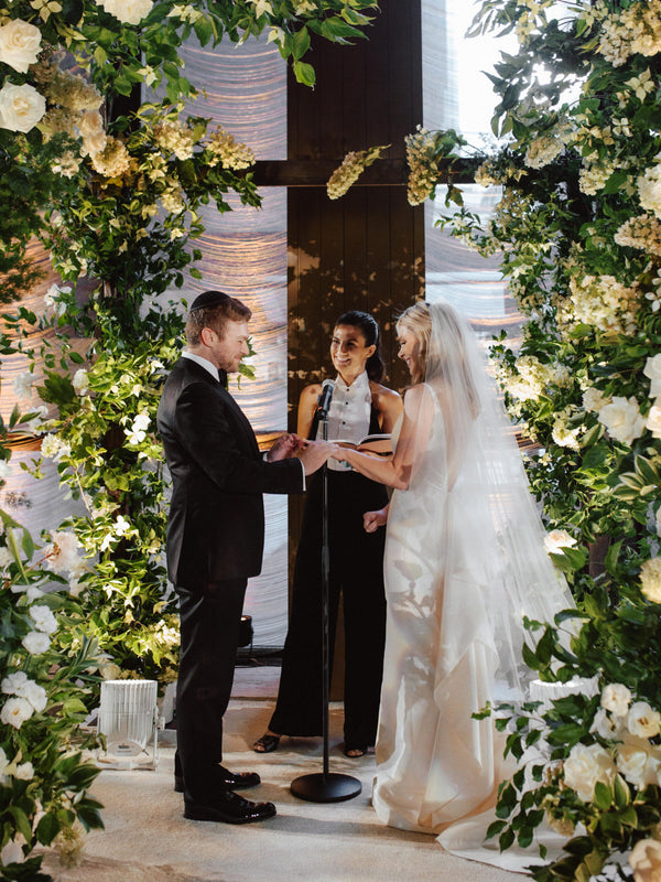 <i>CNN Newsroom</i> Host Jessica Dean and Alex Katz’s Mid-Century Manhattan–Inspired Wedding