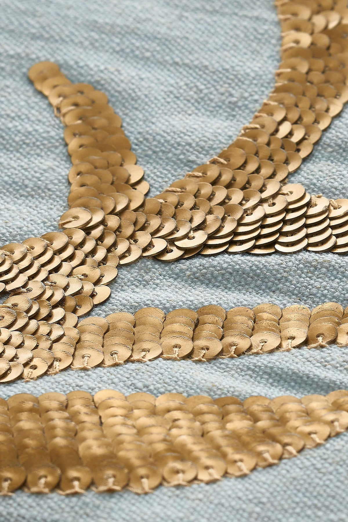 Naftali Tallit, Sage Outline