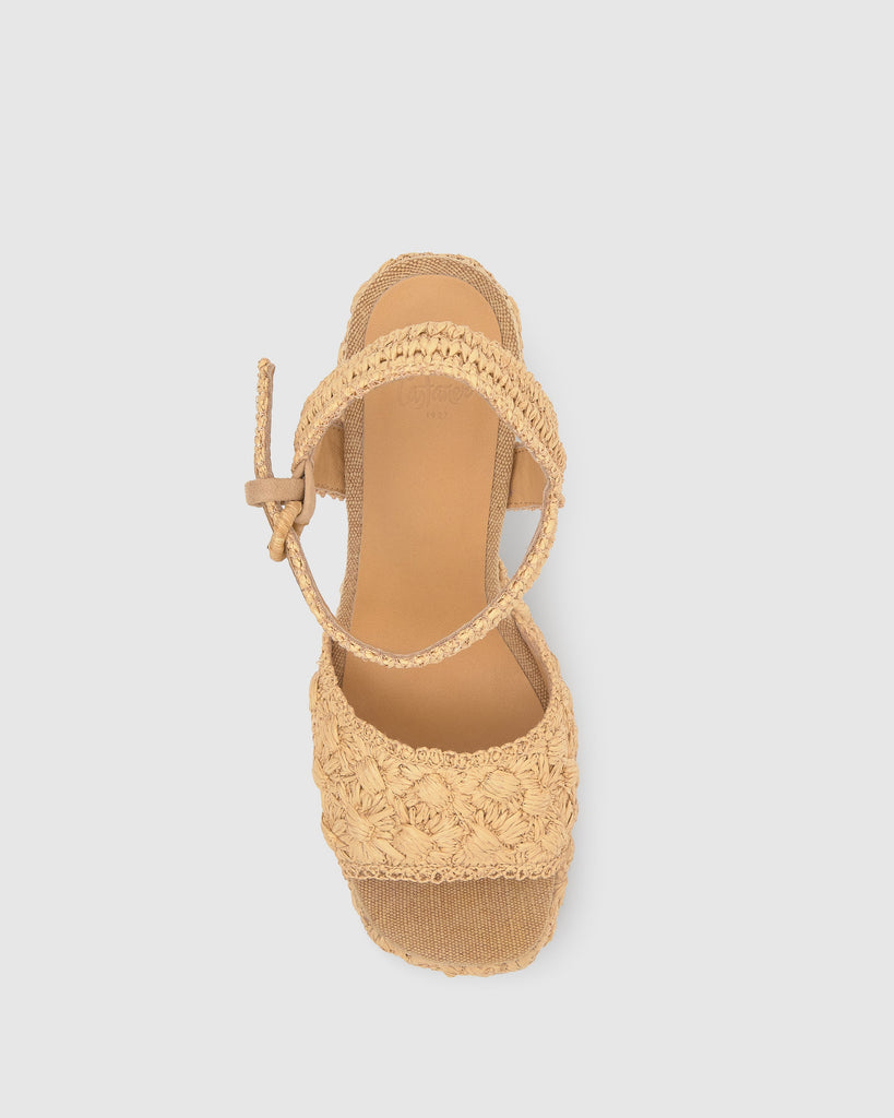 Fabiana in Natural Leather