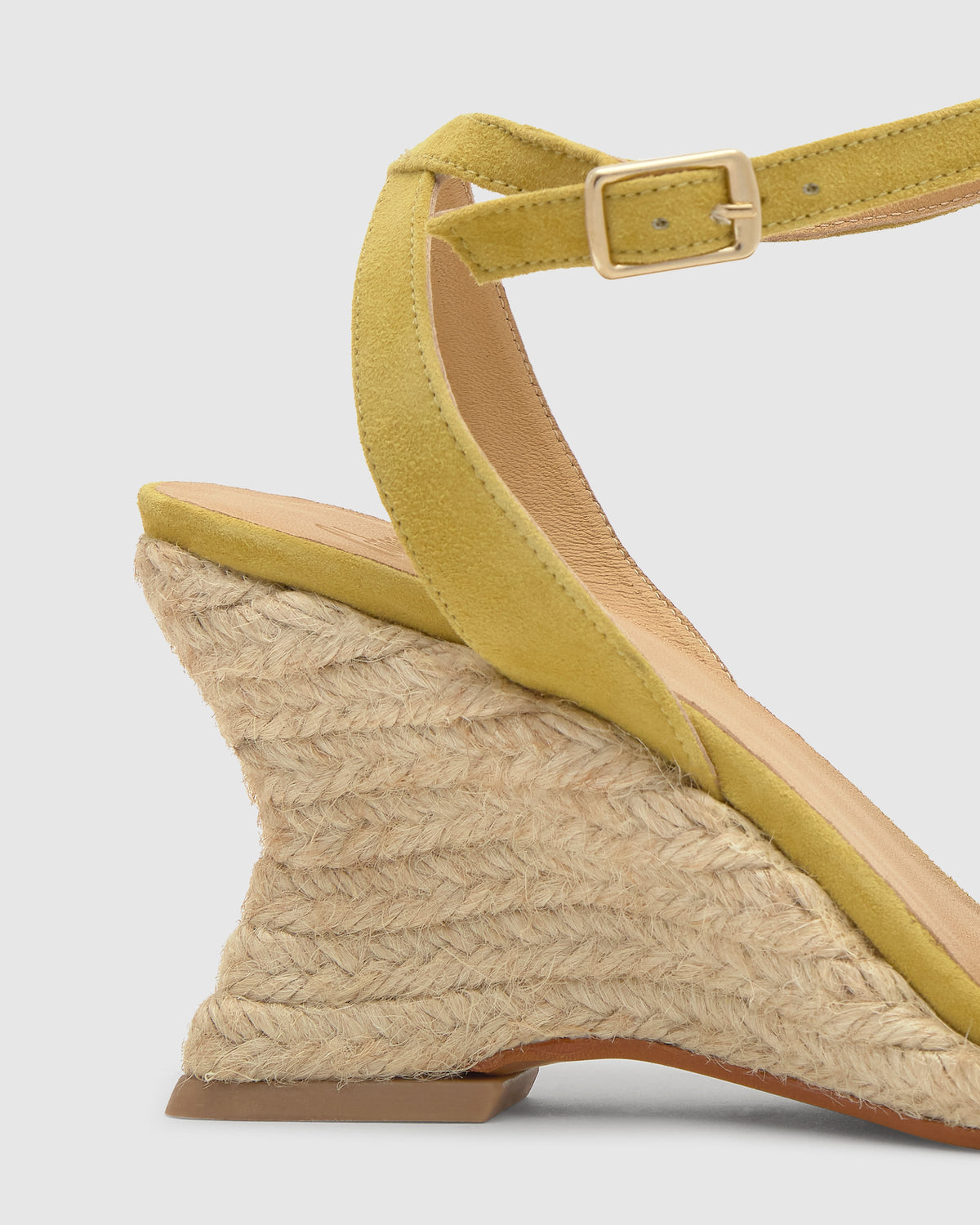 Judi in Arbequina Leather