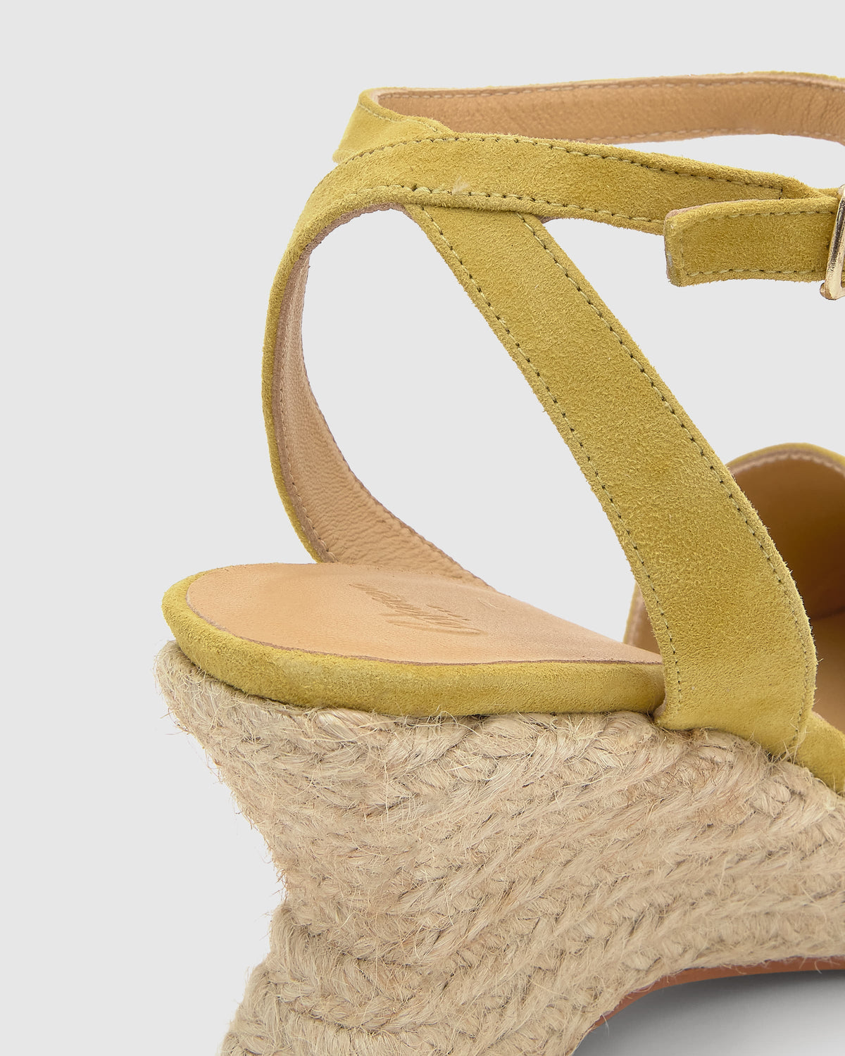 Judi in Arbequina Leather