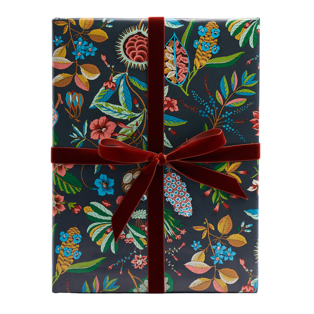 Roca Redonda Wrapping Paper In Carbon and Multi