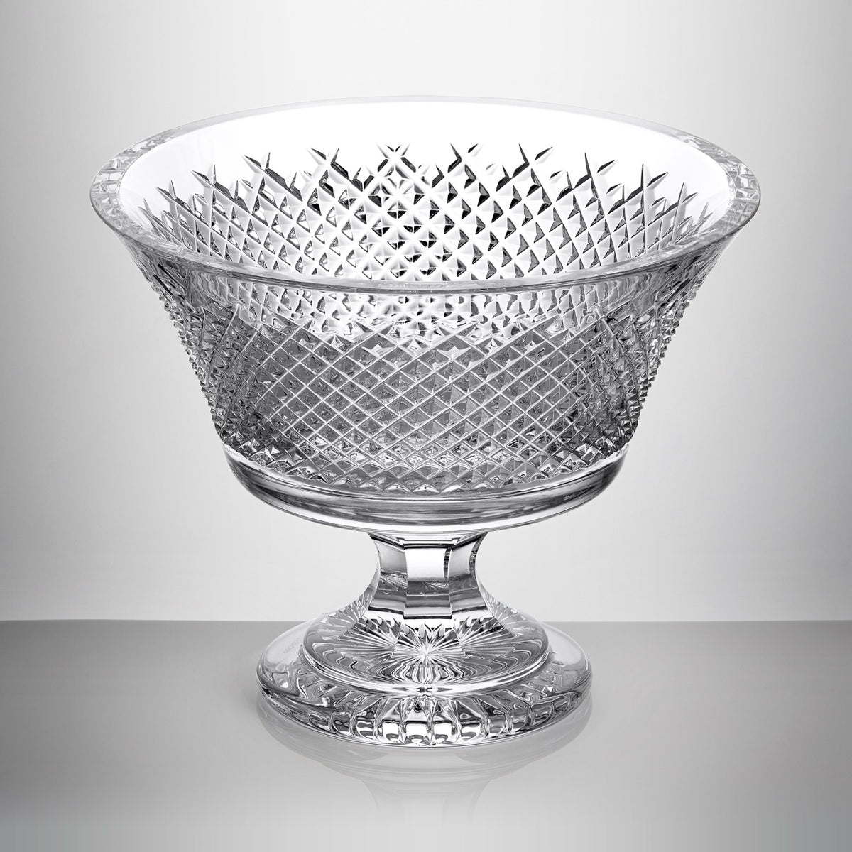 Mastercraft Heritage Alana Centerpiece Bowl
