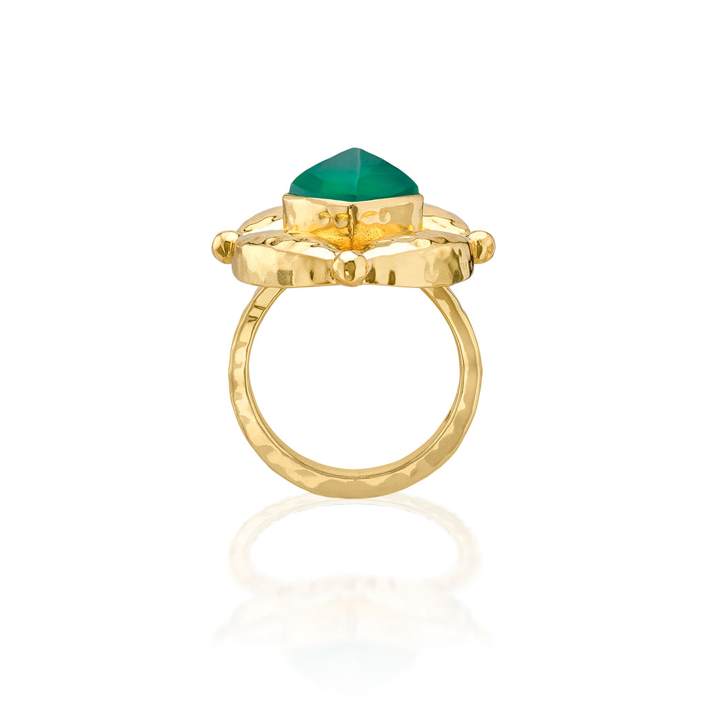 Mystic Eye Ring in Green Onyx
