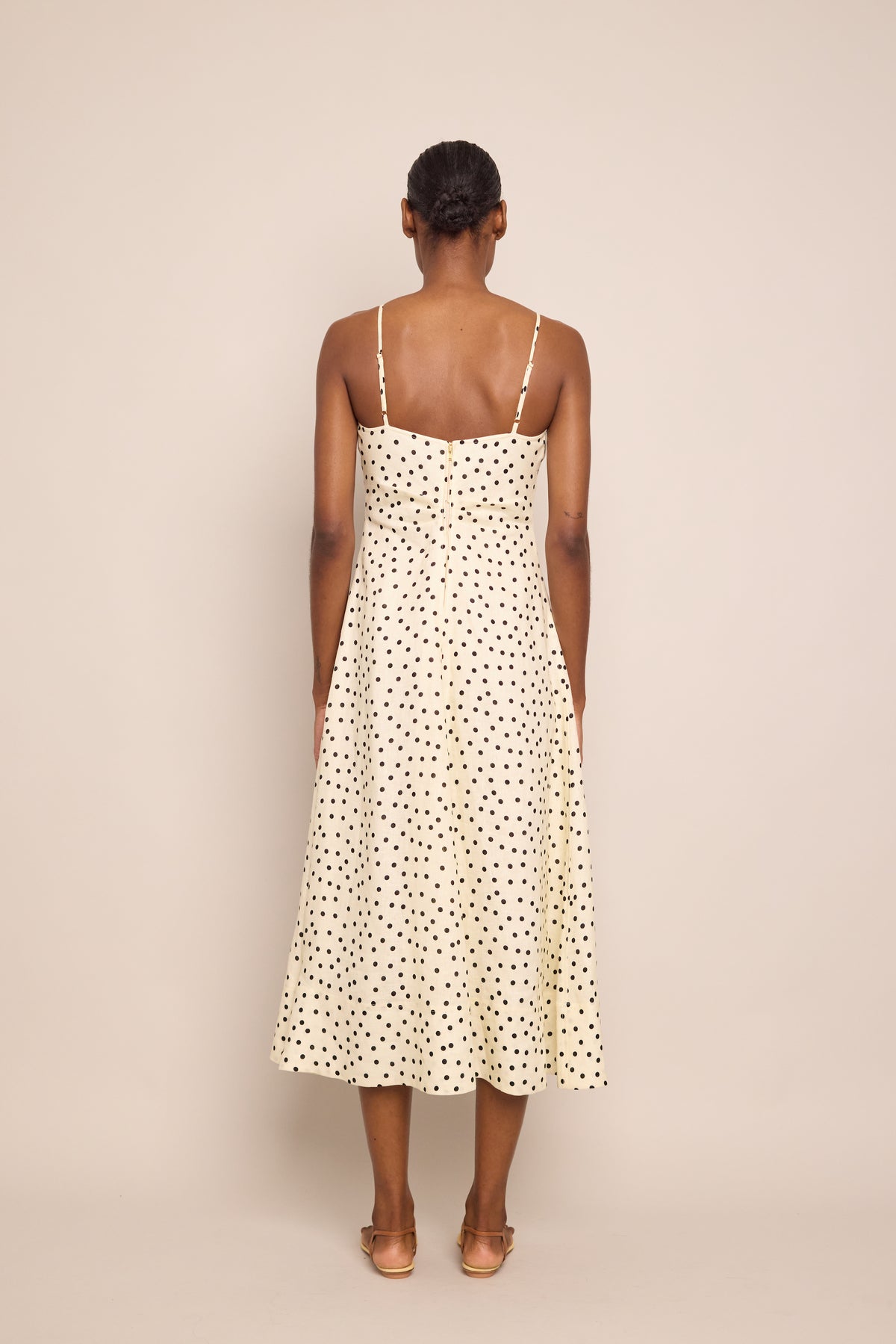 Mae Midi Dress in Burst Egret