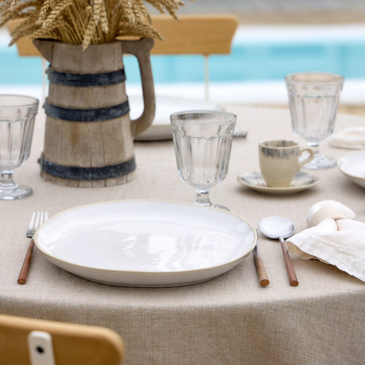 Brisa Collection Dinner Plates in Branca, Set of 6