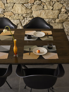 Canopy Placemat in Honey