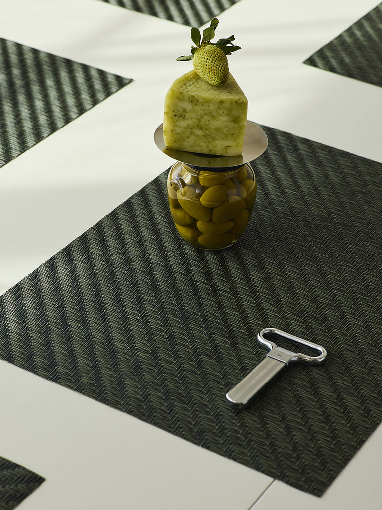 Foxtail Rectangular Placemat in Thyme