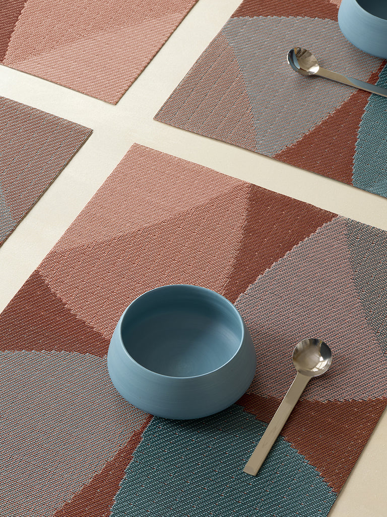 Canopy Placemat in Raspberry