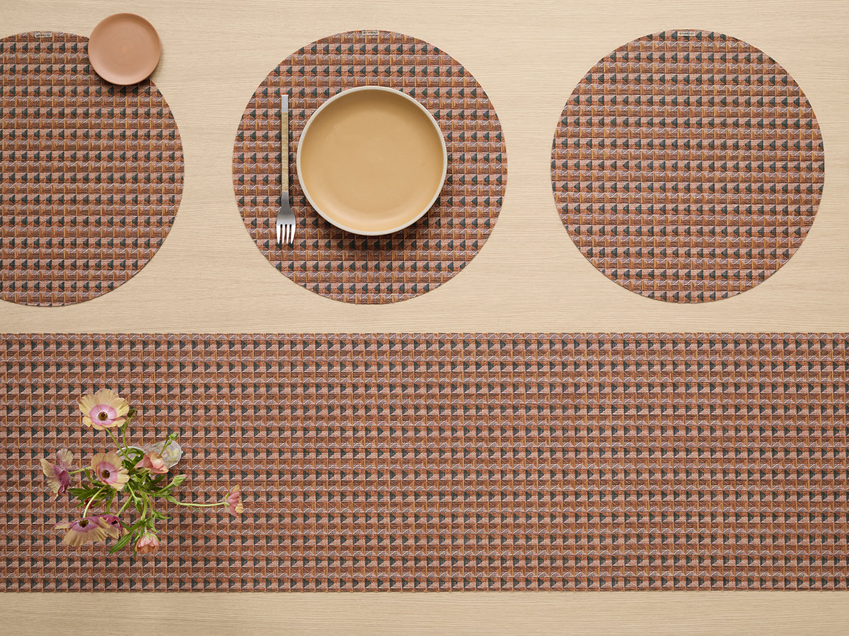 Crane Round Placemat in Raspberry