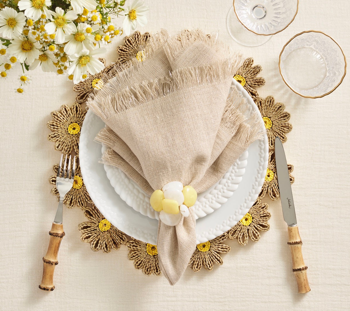 Daisy Placemat in Natural & Yellow, Set of 4