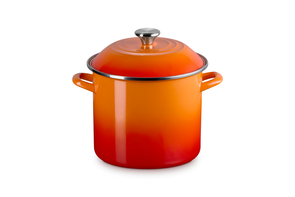10 qt.Stockpot in Flame