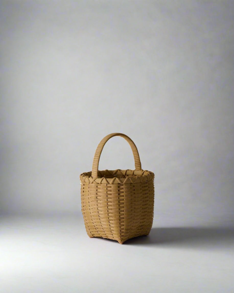 Underwater Hand Basket Medium