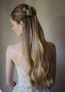 Chantrell Bobby Pin Set in Cream