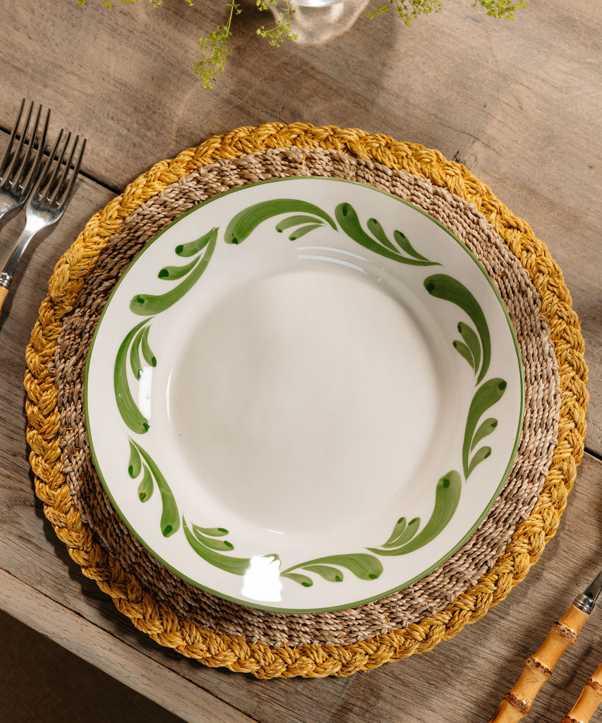Braided Abaca Placemat in Natural & Straw