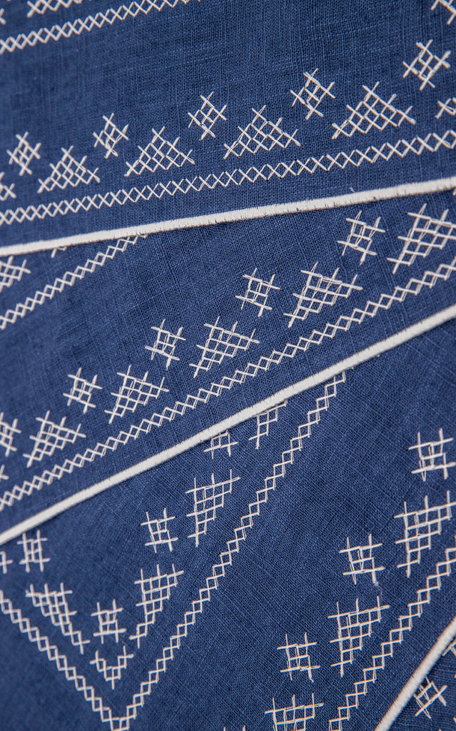 Pedralbes Placemats in Navy, Set of 4