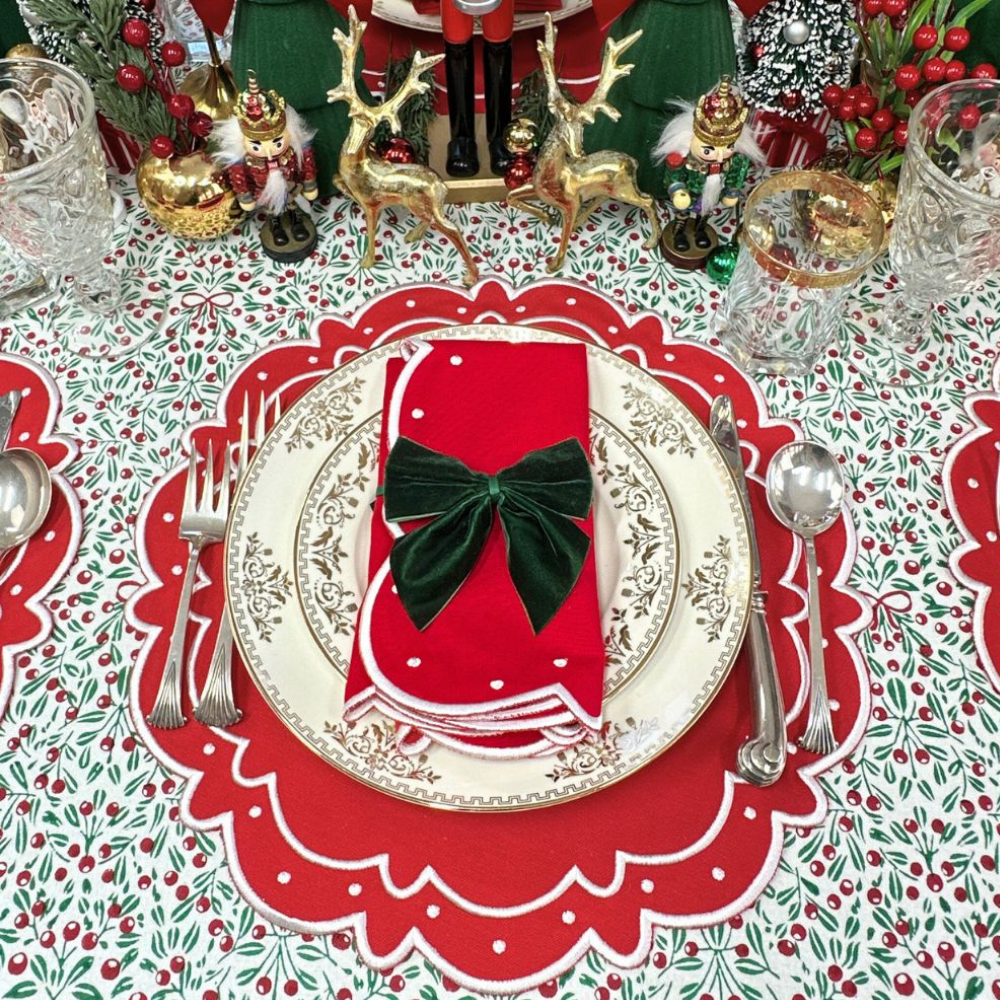 Bettina Napkin in Red, Set of 4