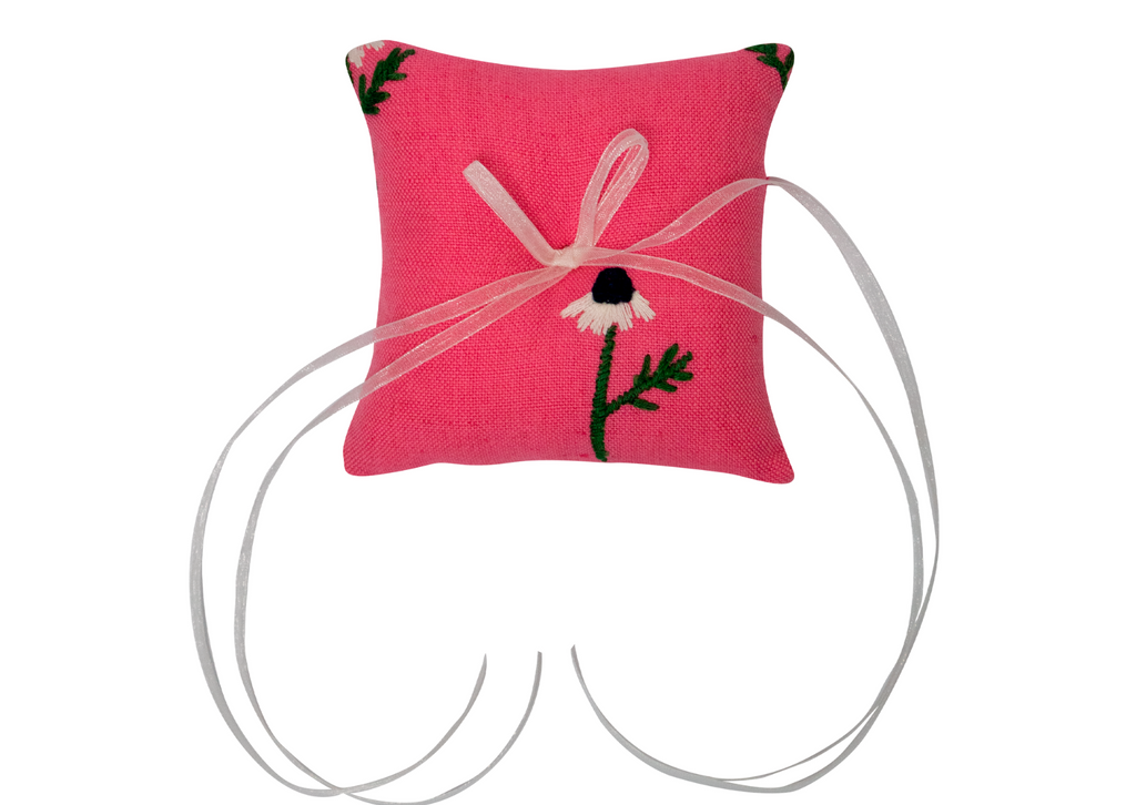 Manzanilla Ring Pillow in Pink