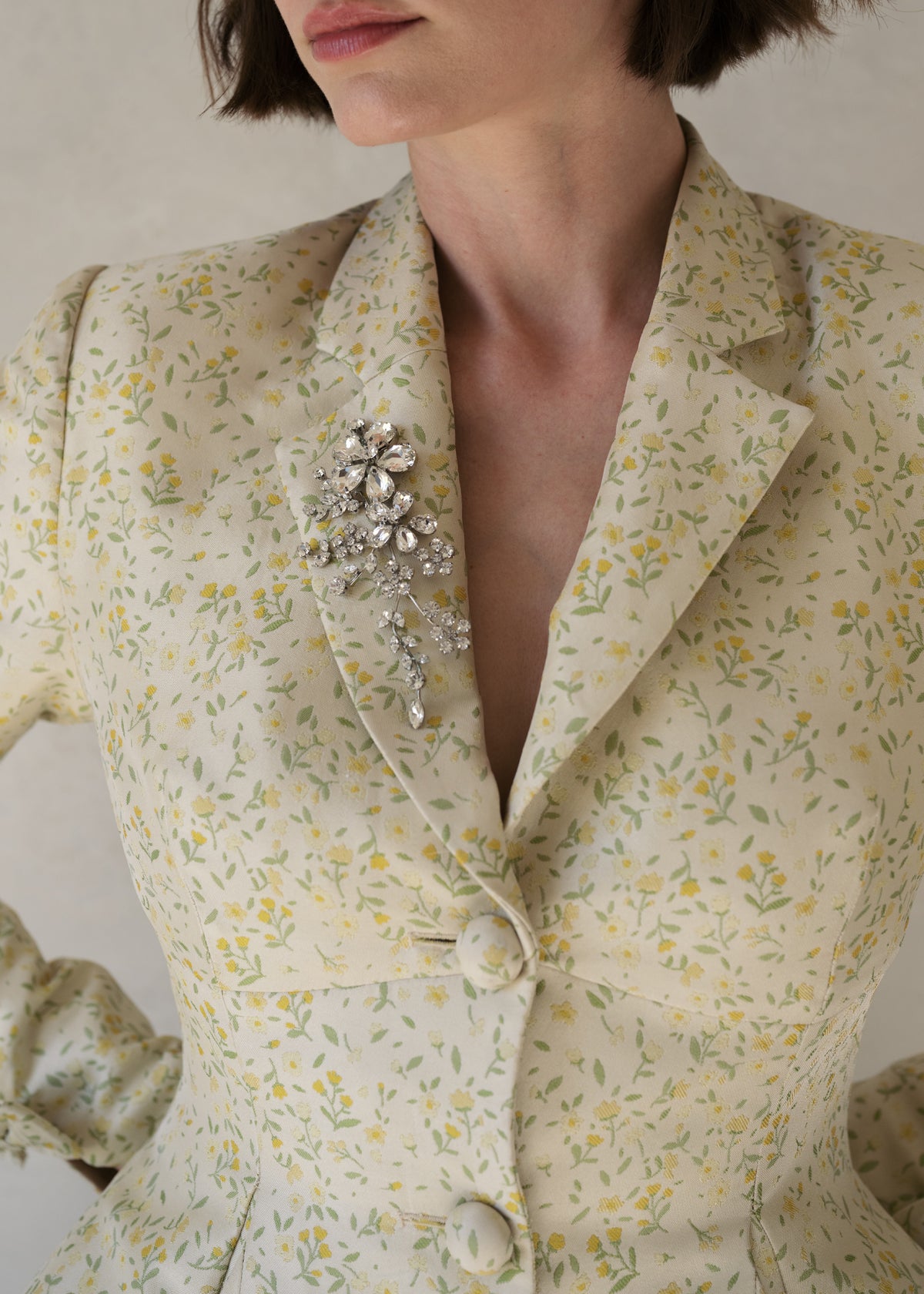 Darianna Brooch in Crystal