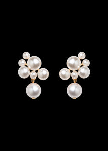 Perlita Earrings in Pearl