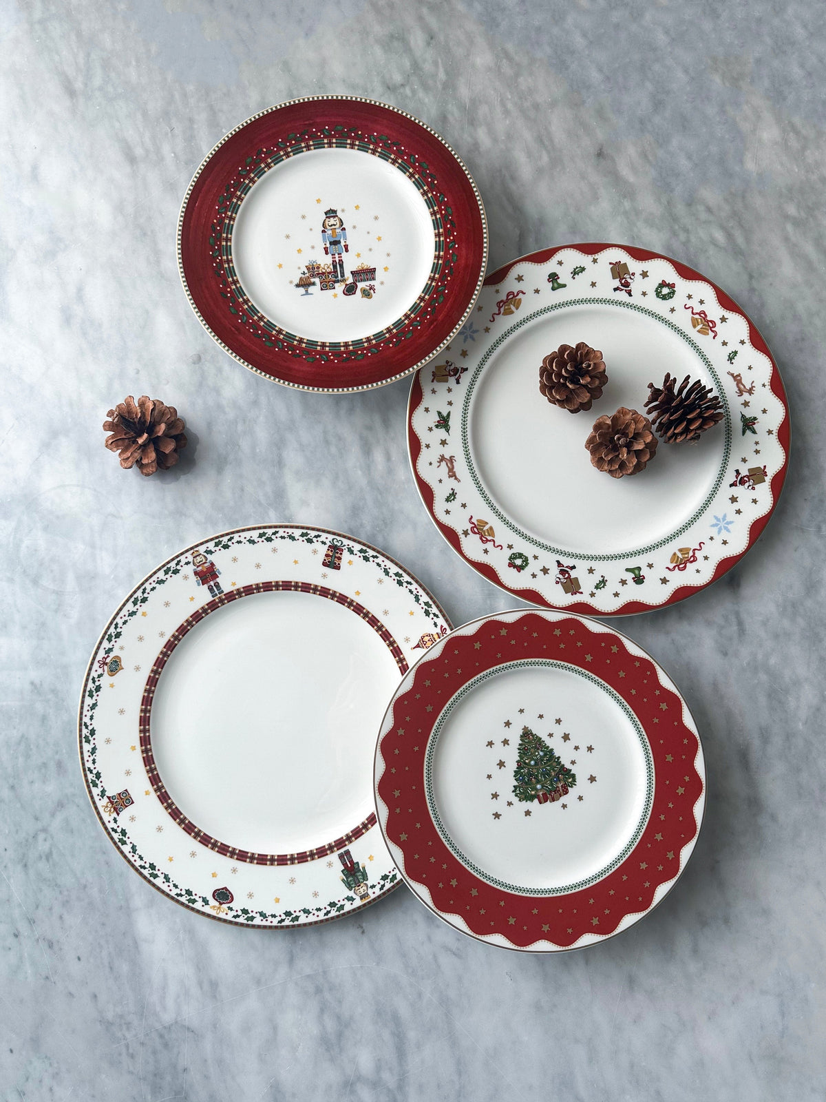 Prouna Nutcracker & My Noel Plates Lifestyle Photo