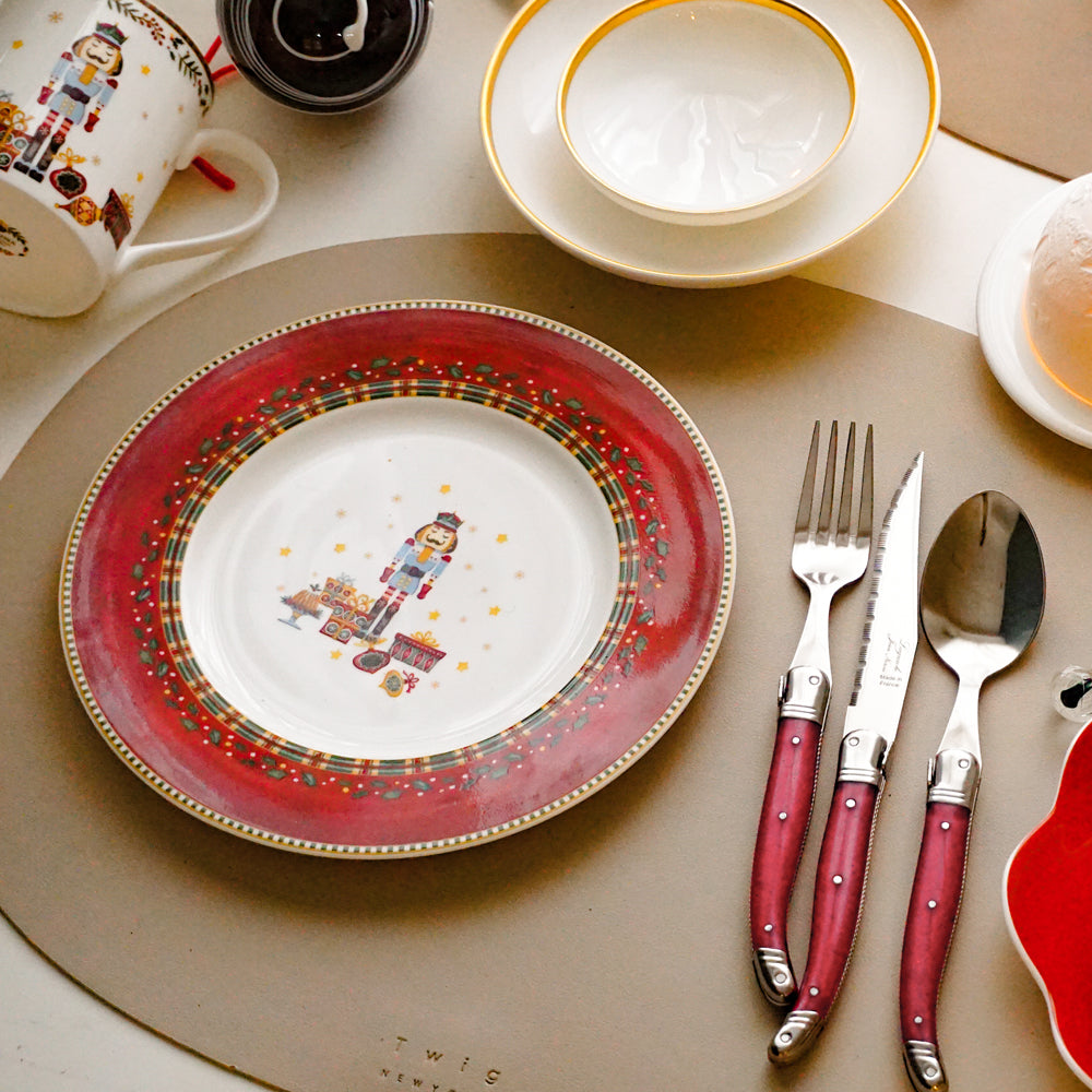 Prouna Nutcracker Lifestyle Photo Salad Plate Cut