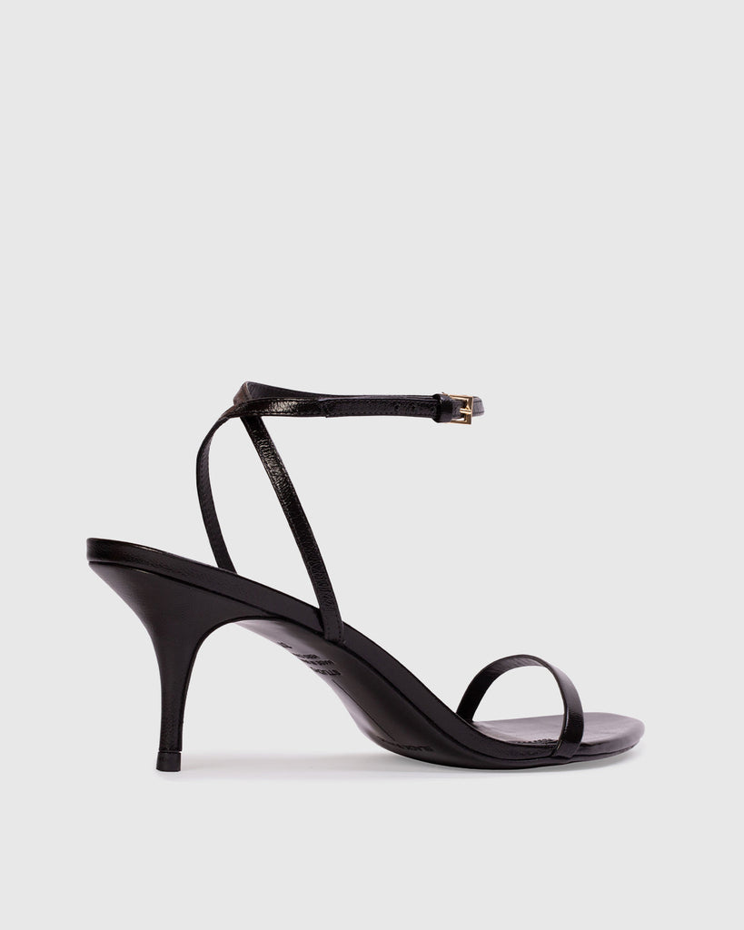 Slone 65 in Black leather