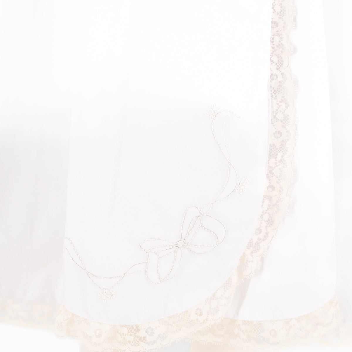 Baby Gown With Bonnet in White