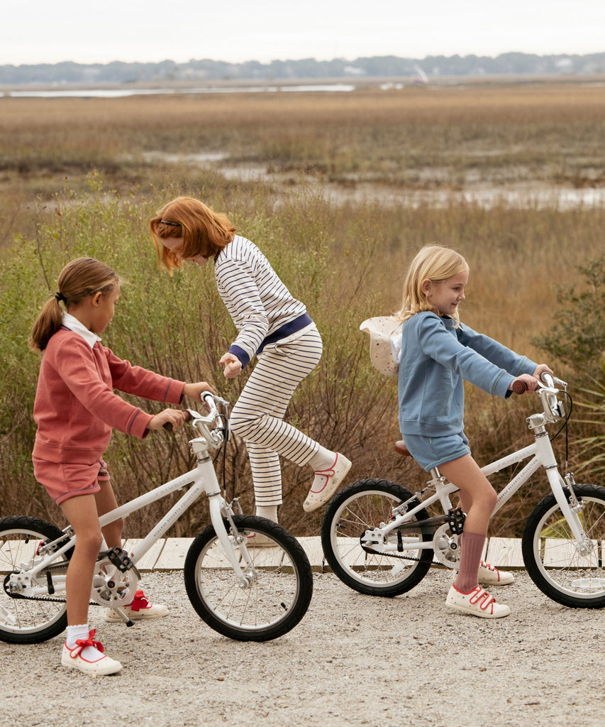 Bailey Short in Nautical Red