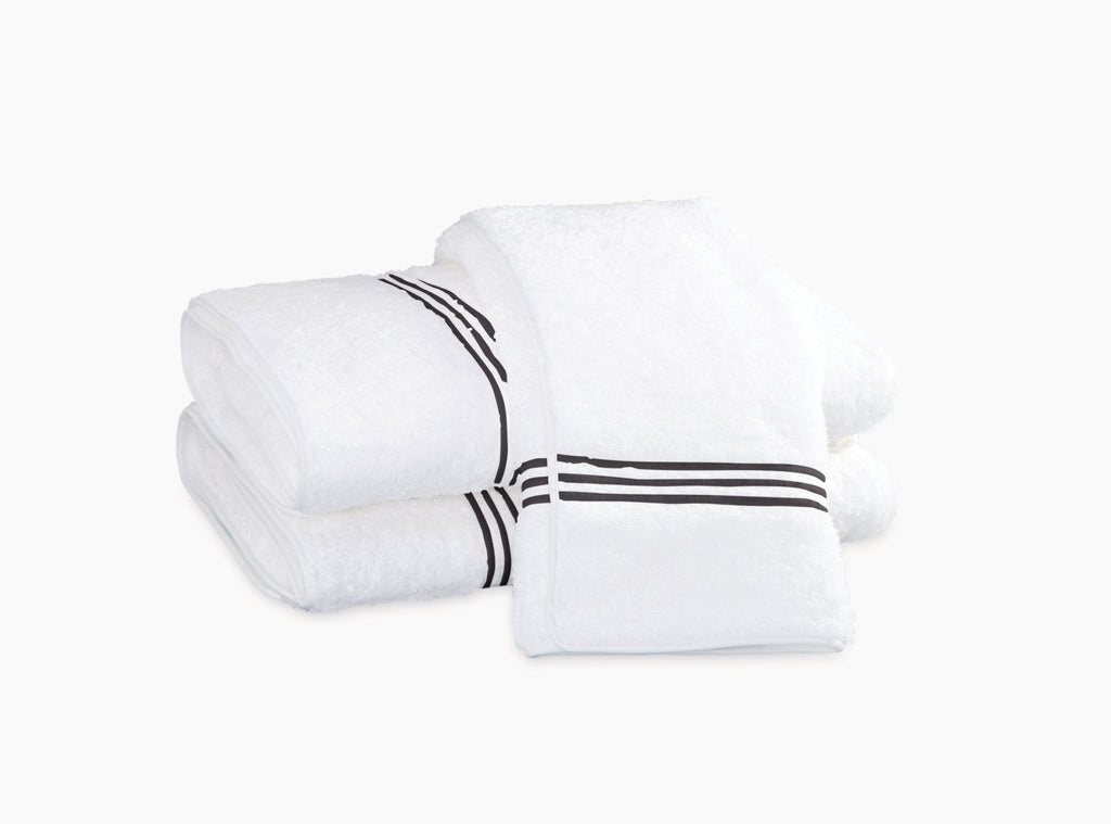 Bel Tempo Bath Collection