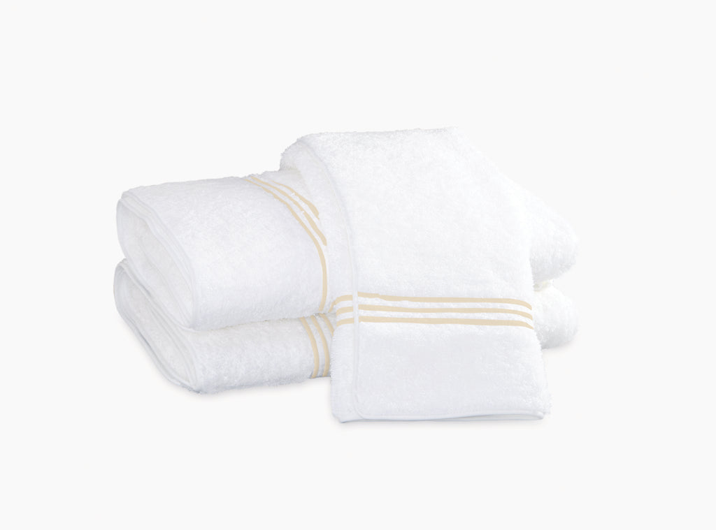 Bel Tempo Bath Collection