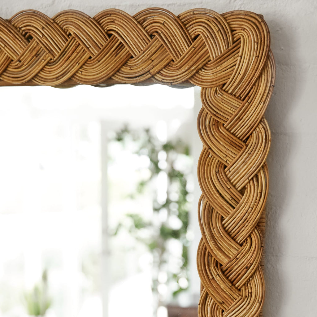 frame of rectangular mirror detail