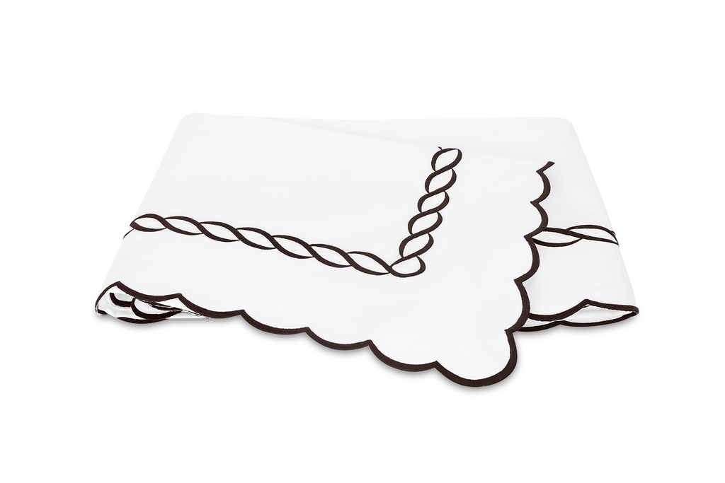 Classic Chain Scallop Collection