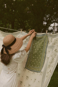 Cipoletti x Nadia Co. Fine Italian Linen Tablecloth