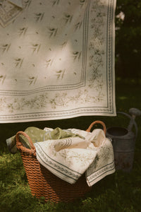 Cipoletti x Nadia Co. Fine Italian Linen Tablecloth