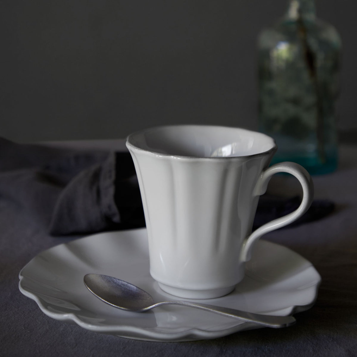 Rosa Collection Mugs in White, Set of 6