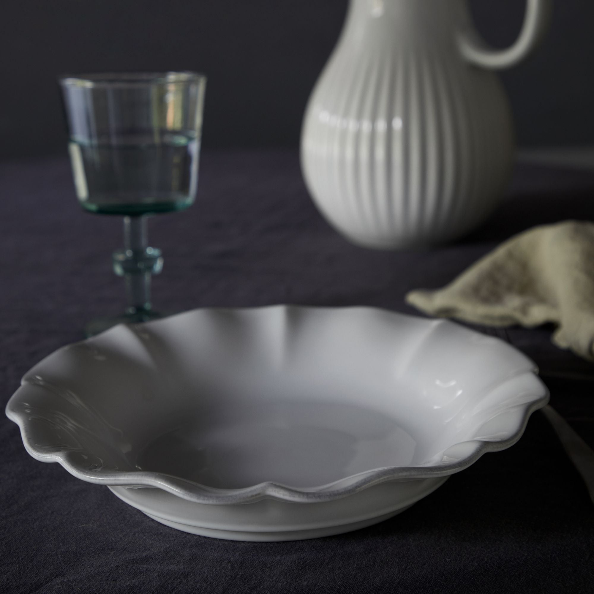 Rosa Collection Pasta Plates in White, Set of 6