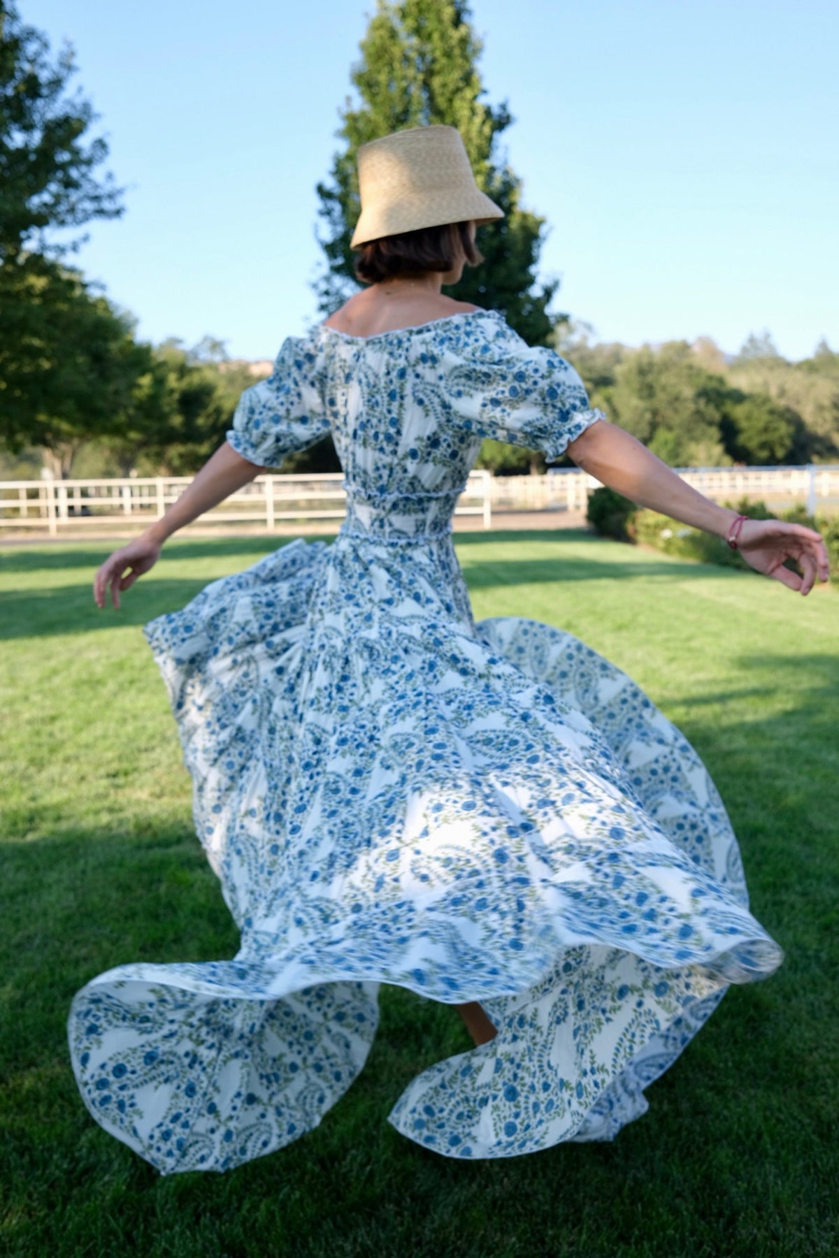 #color_blue green paisley