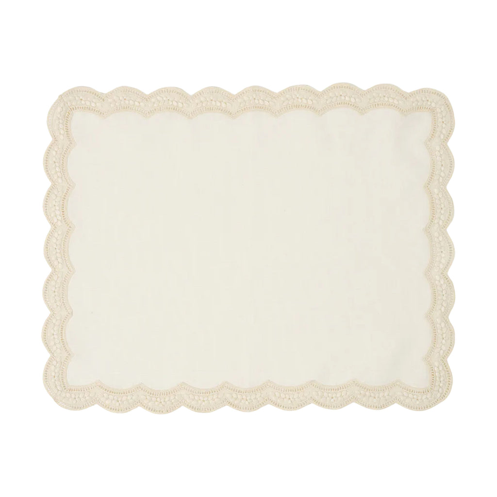 Emilia Scallop Embroidered Placemat