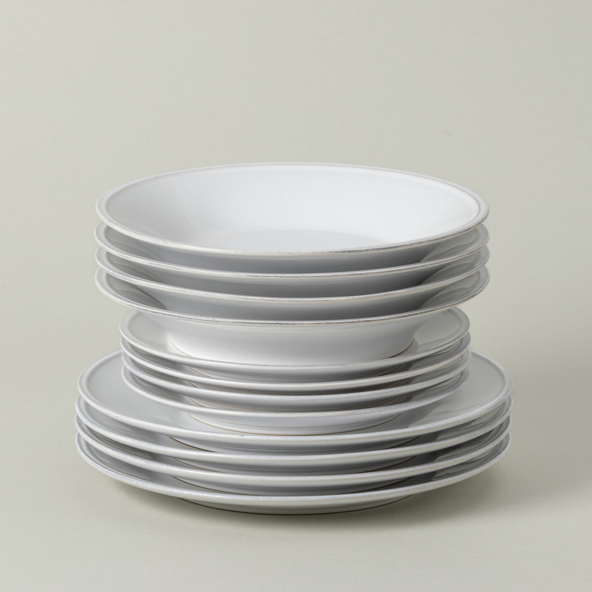 Friso Collection 12-pc Place Setting with Pasta Plate in White