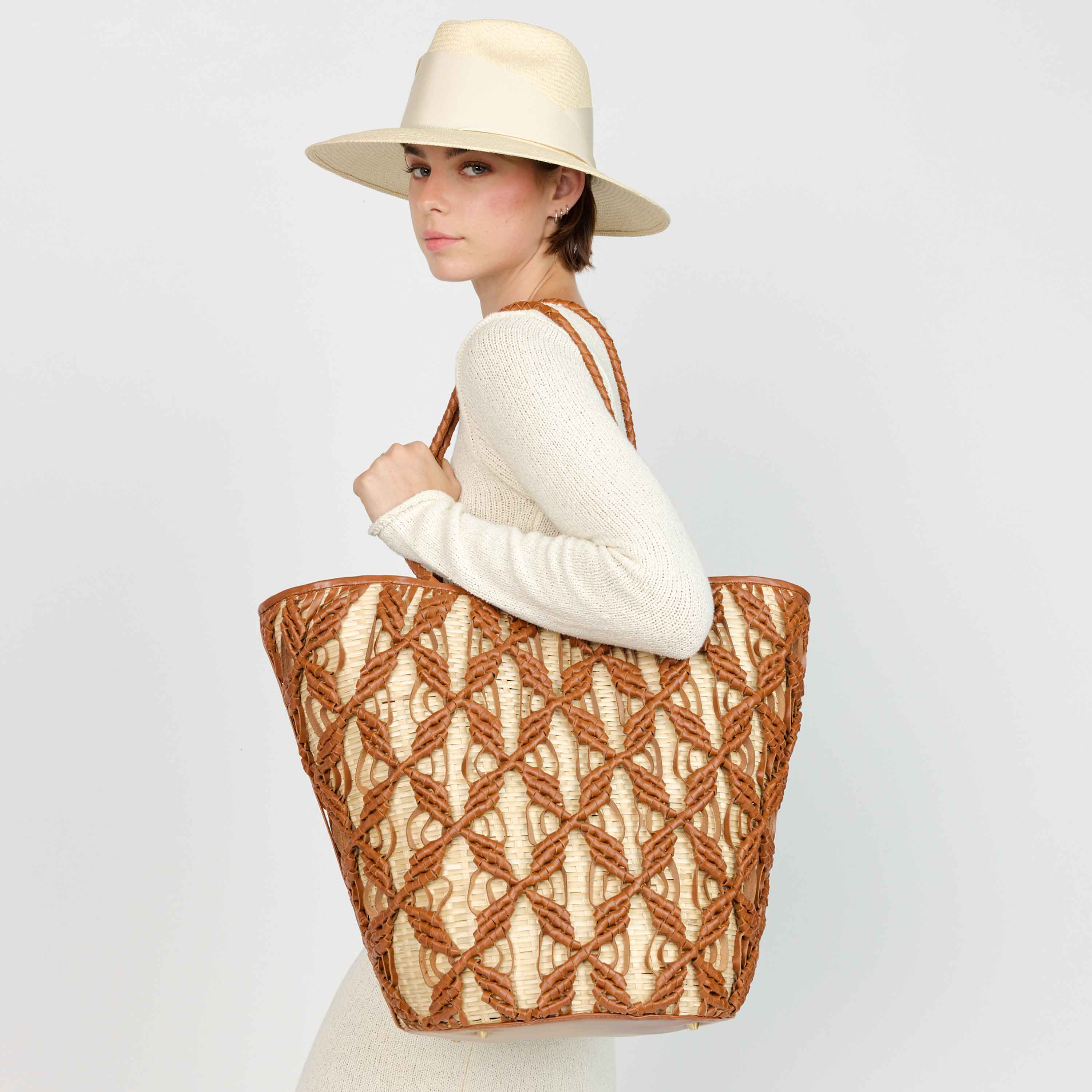 Helix Woven Tote in Cinnamon
