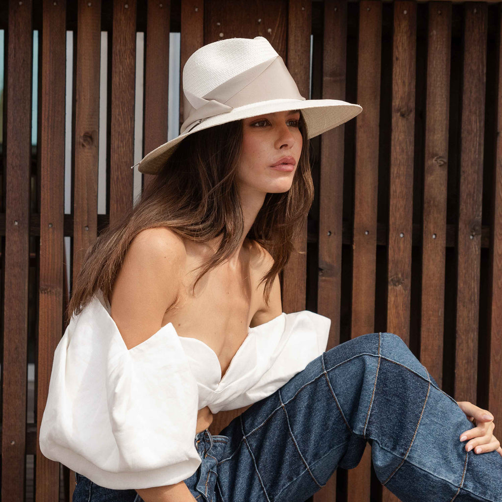 Gardenia Hat in White & Taupe