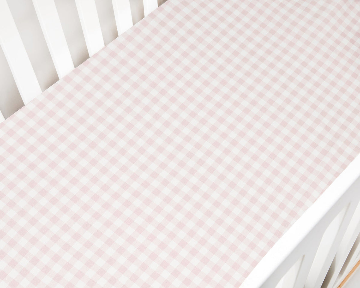 Picnic Gingham in color pink in the crib