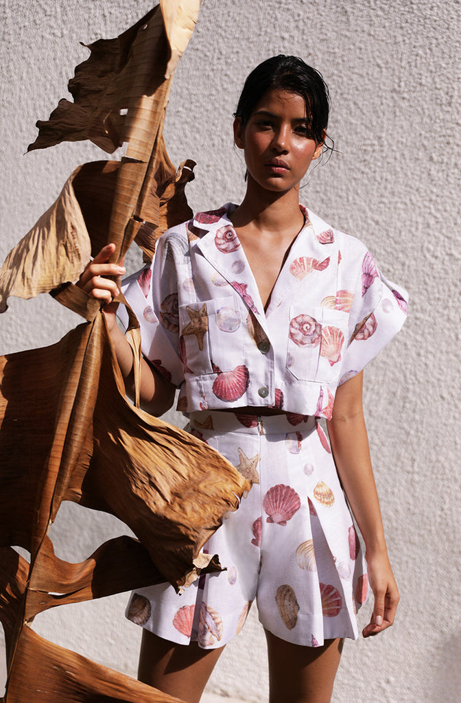 Guayaba Crop Top in Conchitas White Print