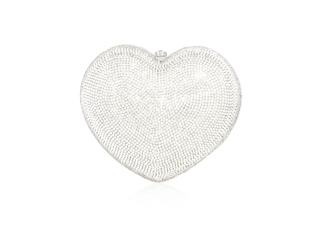 Petit Coeur L'amour Clutch in Silver