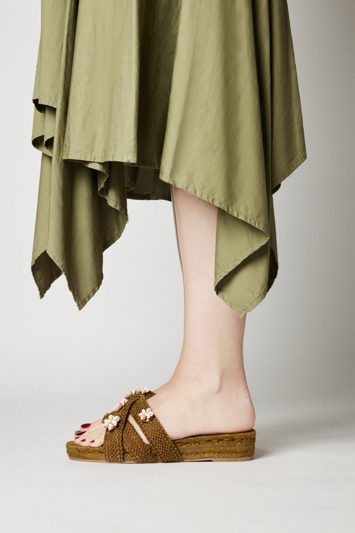 Earth Shella Espadrilles in Green