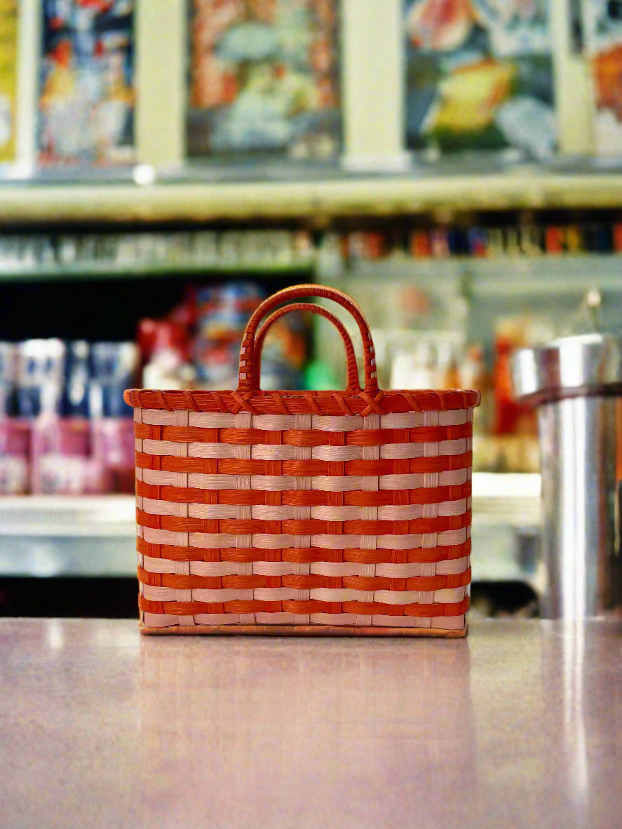 Retro-Travel Tote in Tiger Lily & Coral