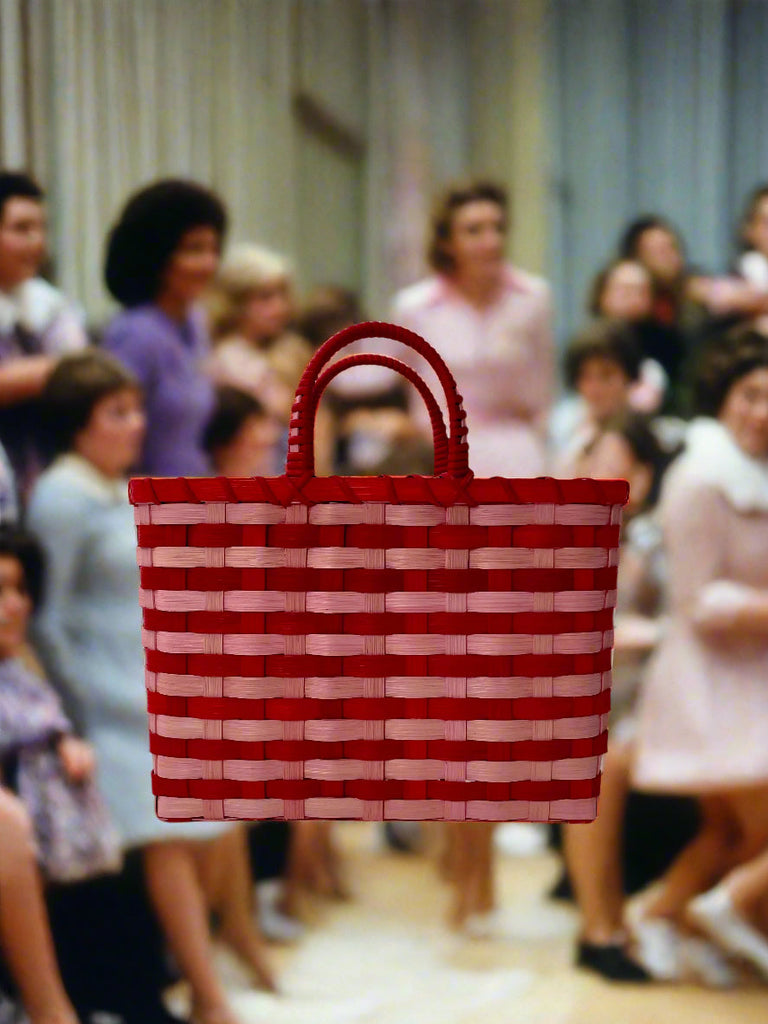 Retro-Travel Tote in Pink & Red