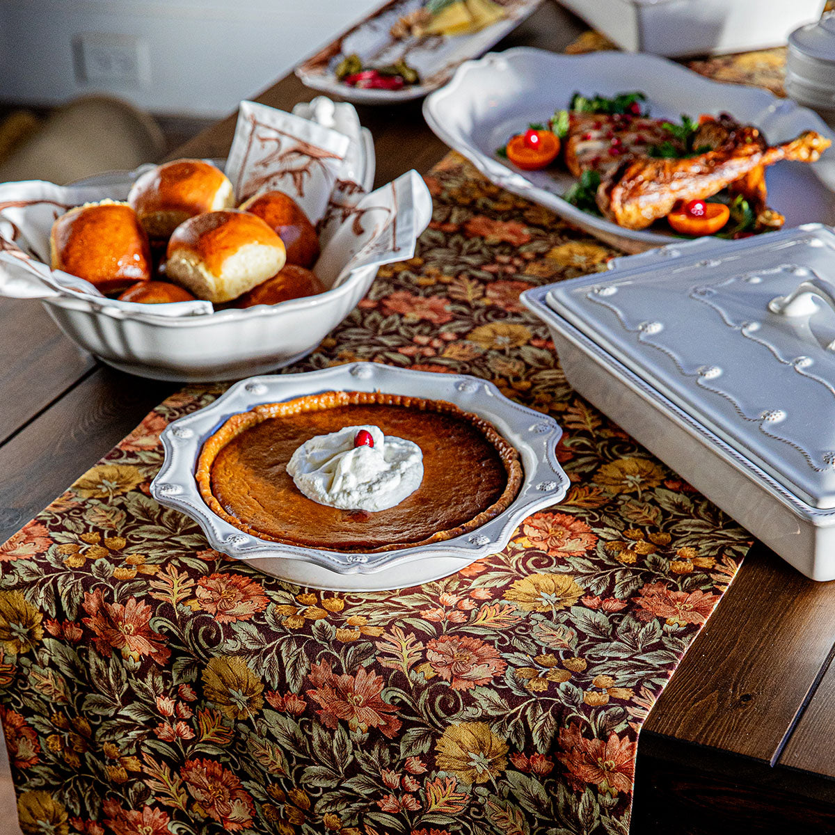 Berry & Thread Pie Dish in Whitewash