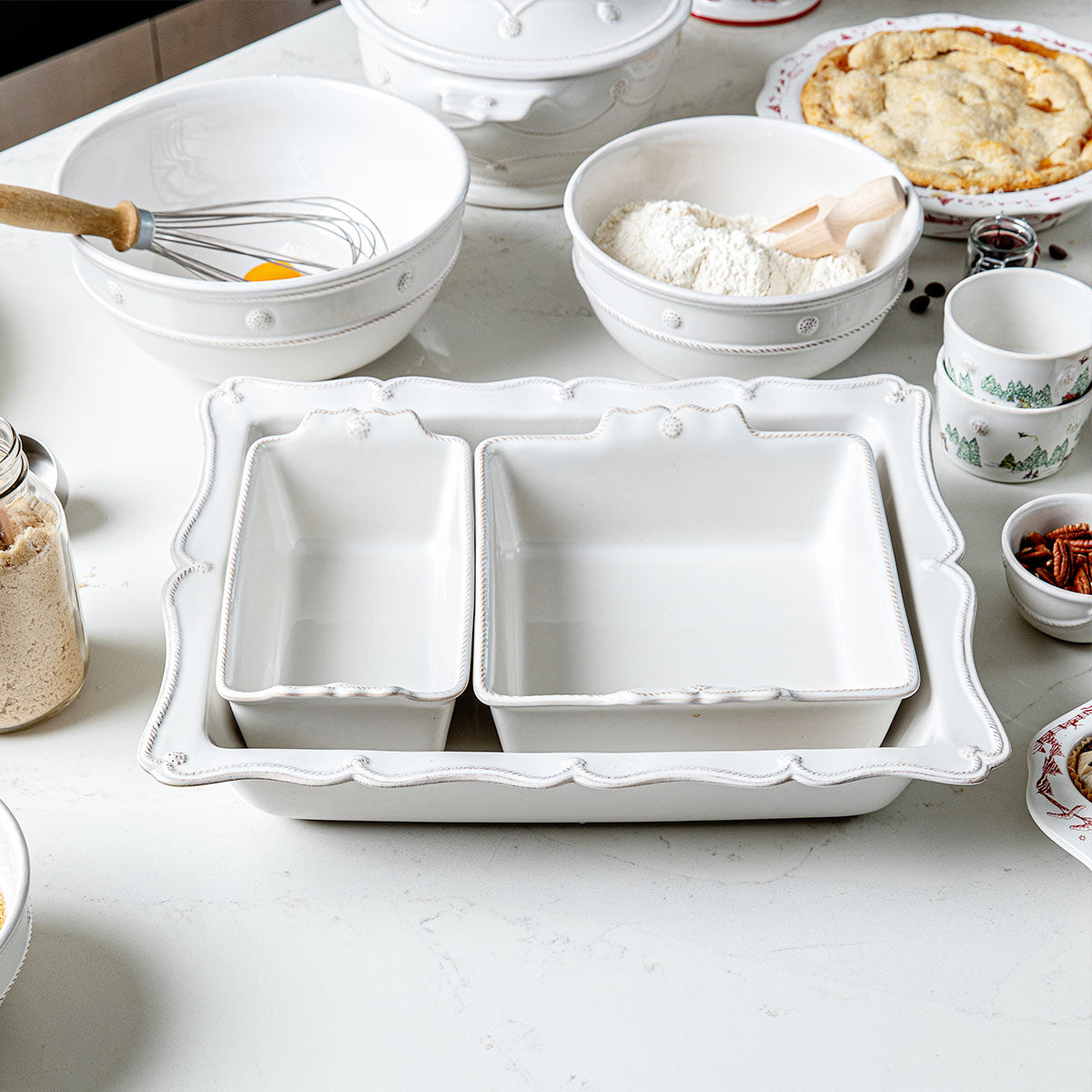 Berry & Thread Baking in Whitewash, Set of 3